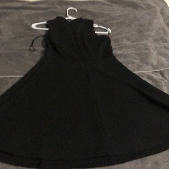 BLACK DRESS - Picture 3 of 3